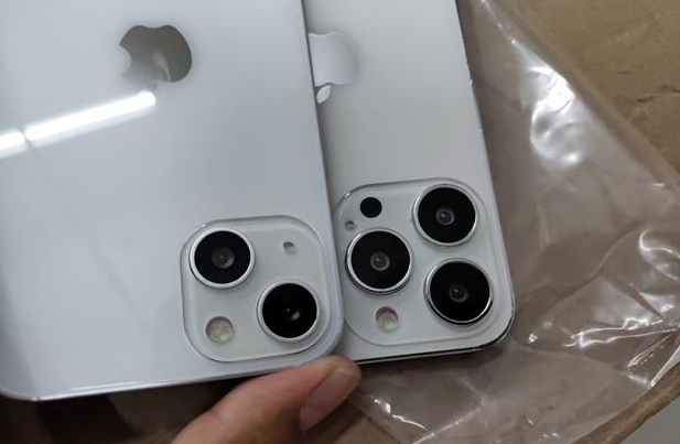 江西苹果手机维修分享iPhone 13‌机模长什么样 