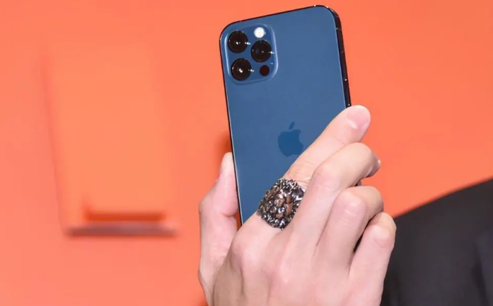 江西苹果手机维修分享iPhone12系列重启方法教程 